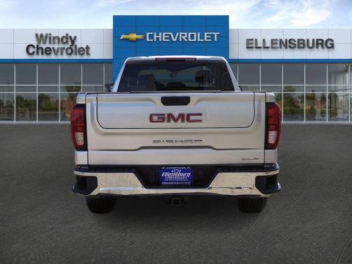 Quicksilver Metallic 2022 GMC Sierra 1500 SLE