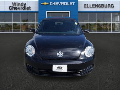 2014 Volkswagen Beetle Auto 2.5L w/Tech