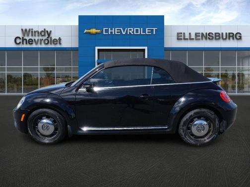 2014 Volkswagen Beetle Auto 2.5L w/Tech