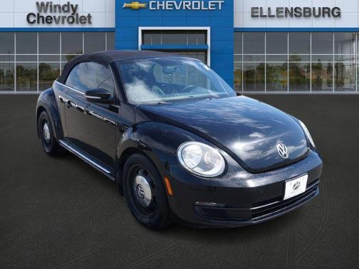2014 Volkswagen Beetle Auto 2.5L w/Tech
