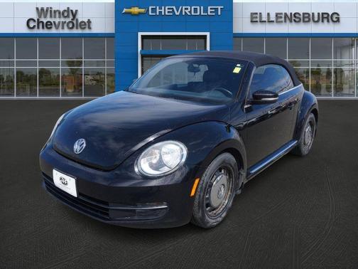 2014 Volkswagen Beetle Auto 2.5L w/Tech