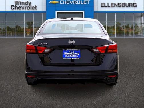 Black 2025 Nissan Altima SV