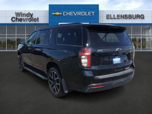 2021 Chevrolet Suburban RST