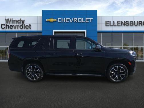 2021 Chevrolet Suburban RST