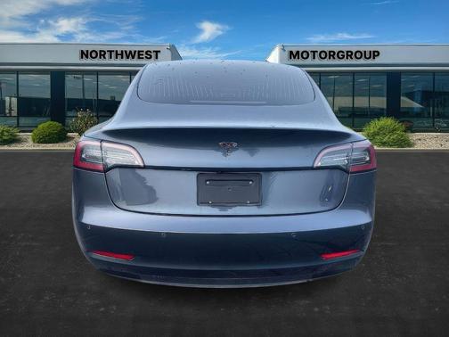 2020 Tesla Model 3 Standard Range
