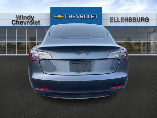 2020 Tesla Model 3 Standard Range
