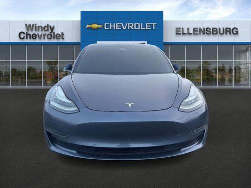 2020 Tesla Model 3 Standard Range