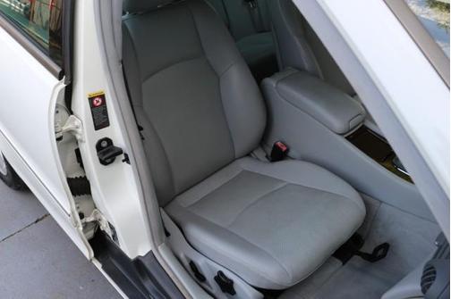 2002 Mercedes-Benz C-Class C 240