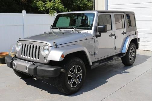 2016 Jeep Wrangler Unlimited Sahara