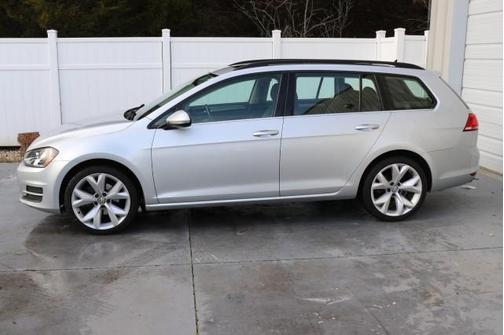 2016 Volkswagen Golf SportWagen TSI Limited Edition