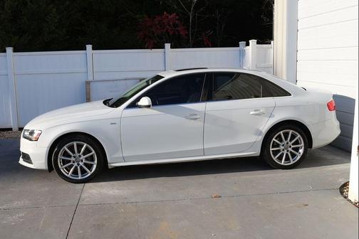 2015 Audi A4 2.0T Premium Plus
