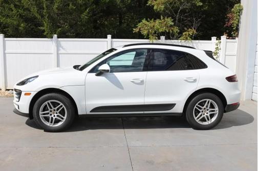 2018 Porsche Macan AWD