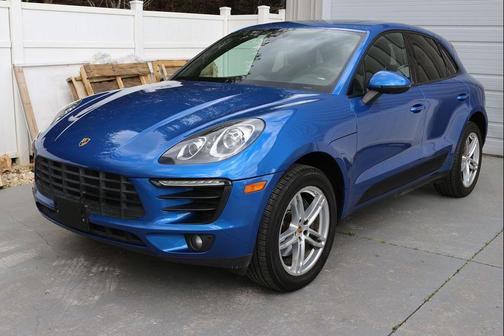2017 Porsche Macan 