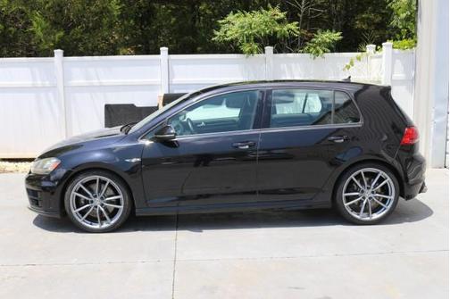 2015 Volkswagen Golf R 4-Door w/DCC & Navigation
