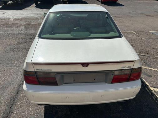 2002 Cadillac Seville Base