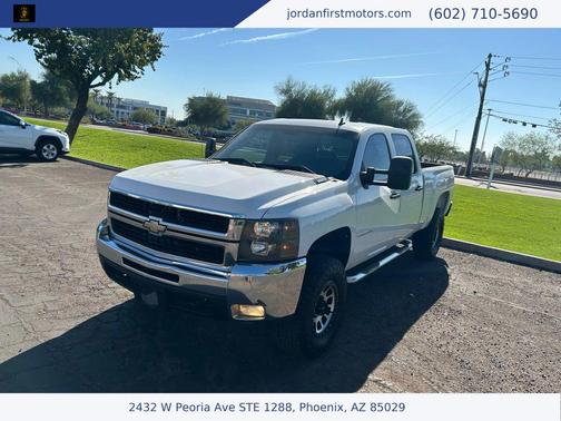 2009 Chevrolet Silverado 2500 LT Crew Cab