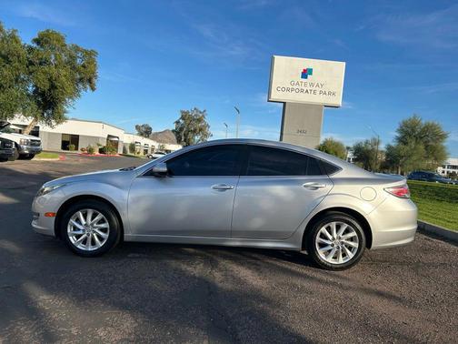 2012 Mazda Mazda6 i Touring