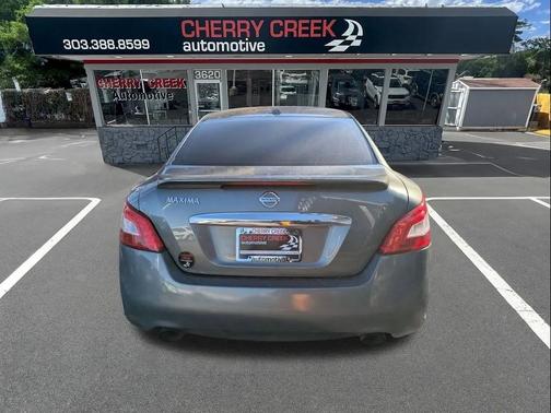 2010 Nissan Maxima SV