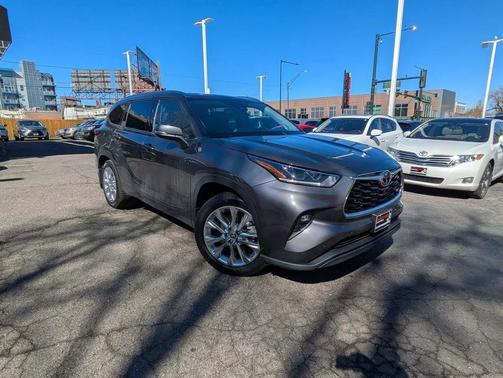 2021 Toyota Highlander Limited