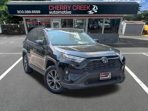 2022 Toyota RAV4 Hybrid XLE Premium