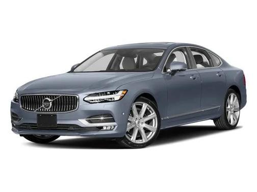 2017 Volvo S90 T6 Momentum