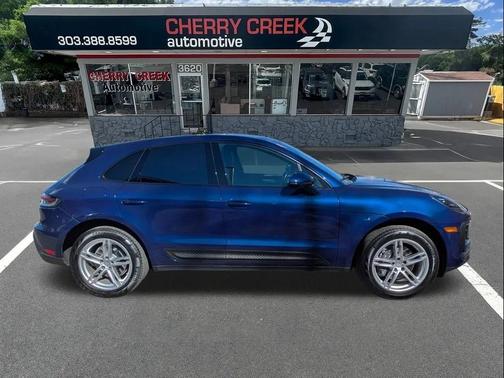 2022 Porsche Macan Base (PDK)