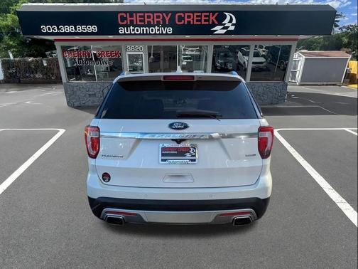 2017 Ford Explorer Platinum