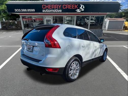 2010 Volvo XC60 T6