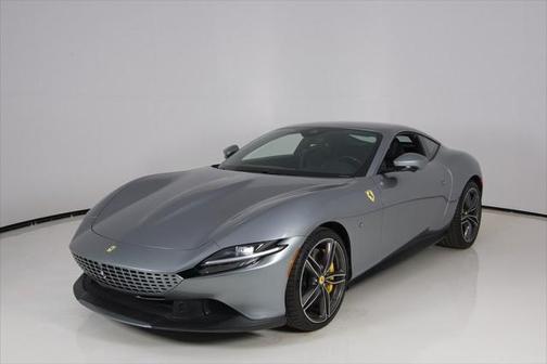 2021 Ferrari Roma .