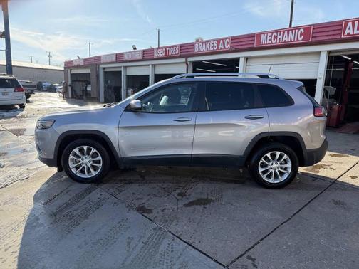 2020 Jeep Cherokee Latitude