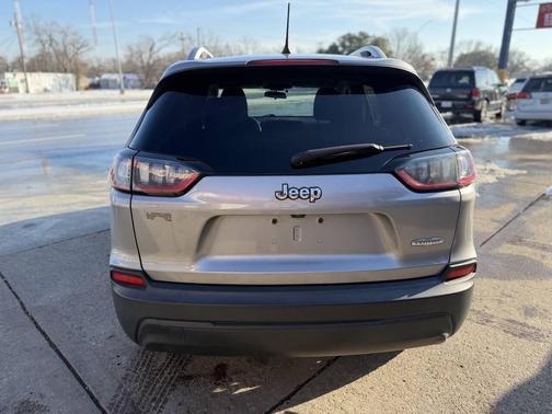 2020 Jeep Cherokee Latitude