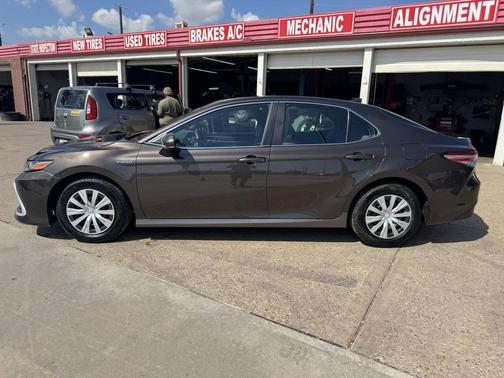 2020 Toyota Camry LE