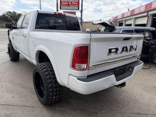 2017 RAM 2500 Limited Crew Cab 4x4 6'4' Box