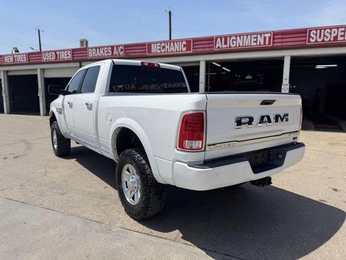 2017 RAM 2500 Limited Crew Cab 4x4 6'4' Box