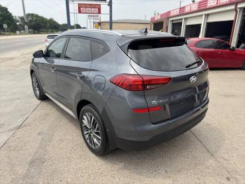 2019 Hyundai TUCSON SE