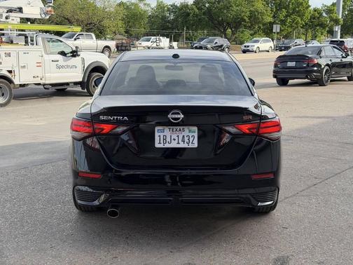 Super Black 2025 Nissan Sentra SR