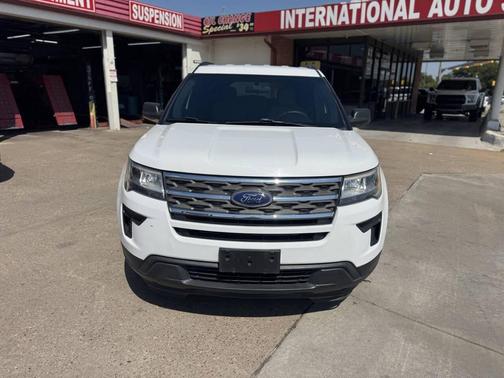 2018 Ford Explorer Base