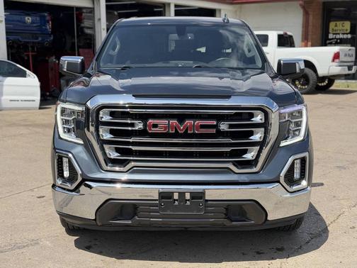 Dark Sky Metallic 2021 GMC Sierra 1500 SLT