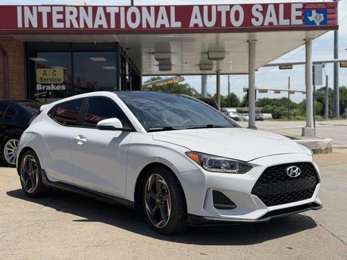 Chalk White 2019 Hyundai Veloster Base