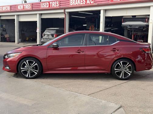 2022 Nissan Sentra SR