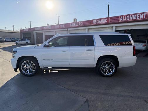 2019 Chevrolet Suburban Premier