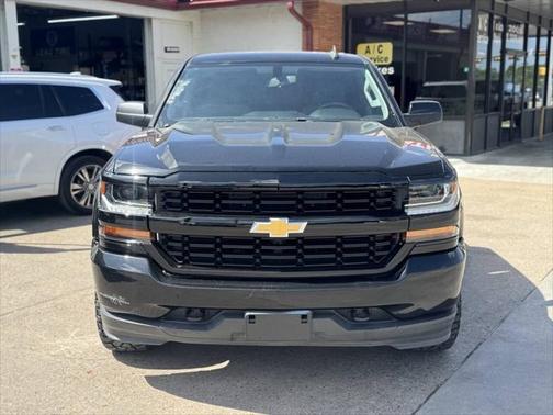 2017 Chevrolet Silverado 1500 Custom