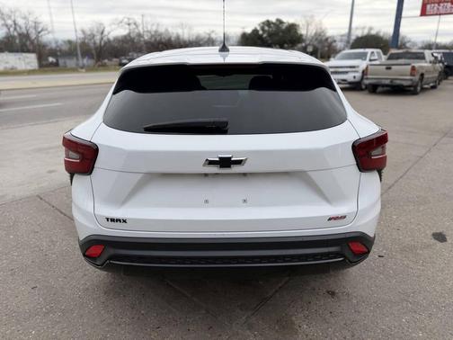 2024 Chevrolet Trax FWD 1RS
