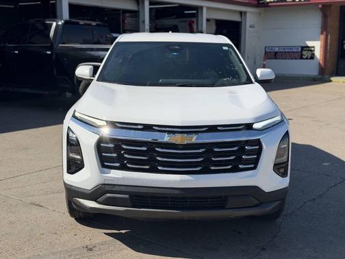 Summit White 2025 Chevrolet Equinox 1LT