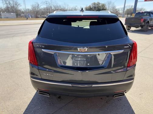 2019 Cadillac XT5 Base