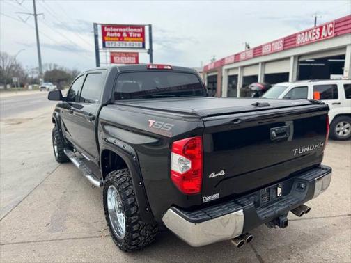 2016 Toyota Tundra SR5