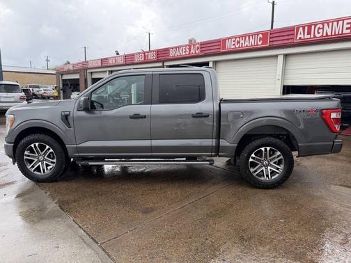 2022 Ford F-150 XL