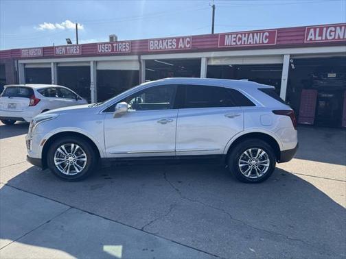 2020 Cadillac XT5 Premium Luxury