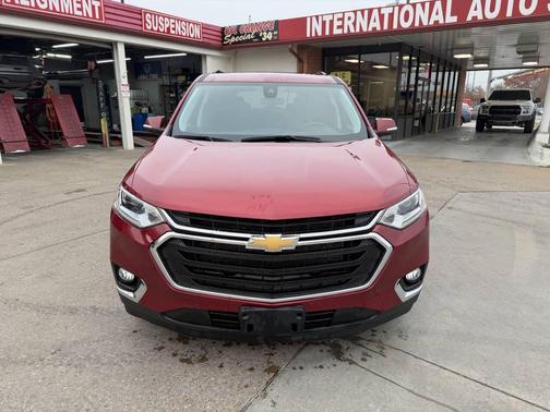 2021 Chevrolet Traverse LT Cloth