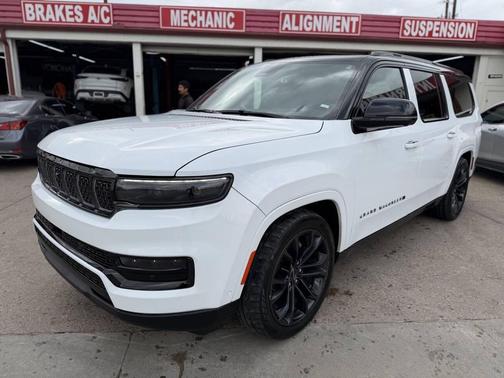 2024 Jeep Grand Wagoneer L Series II 4x4